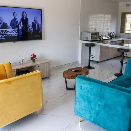 Lowin Suites-One-Bed Apartments Lusaka Ngoại thất bức ảnh