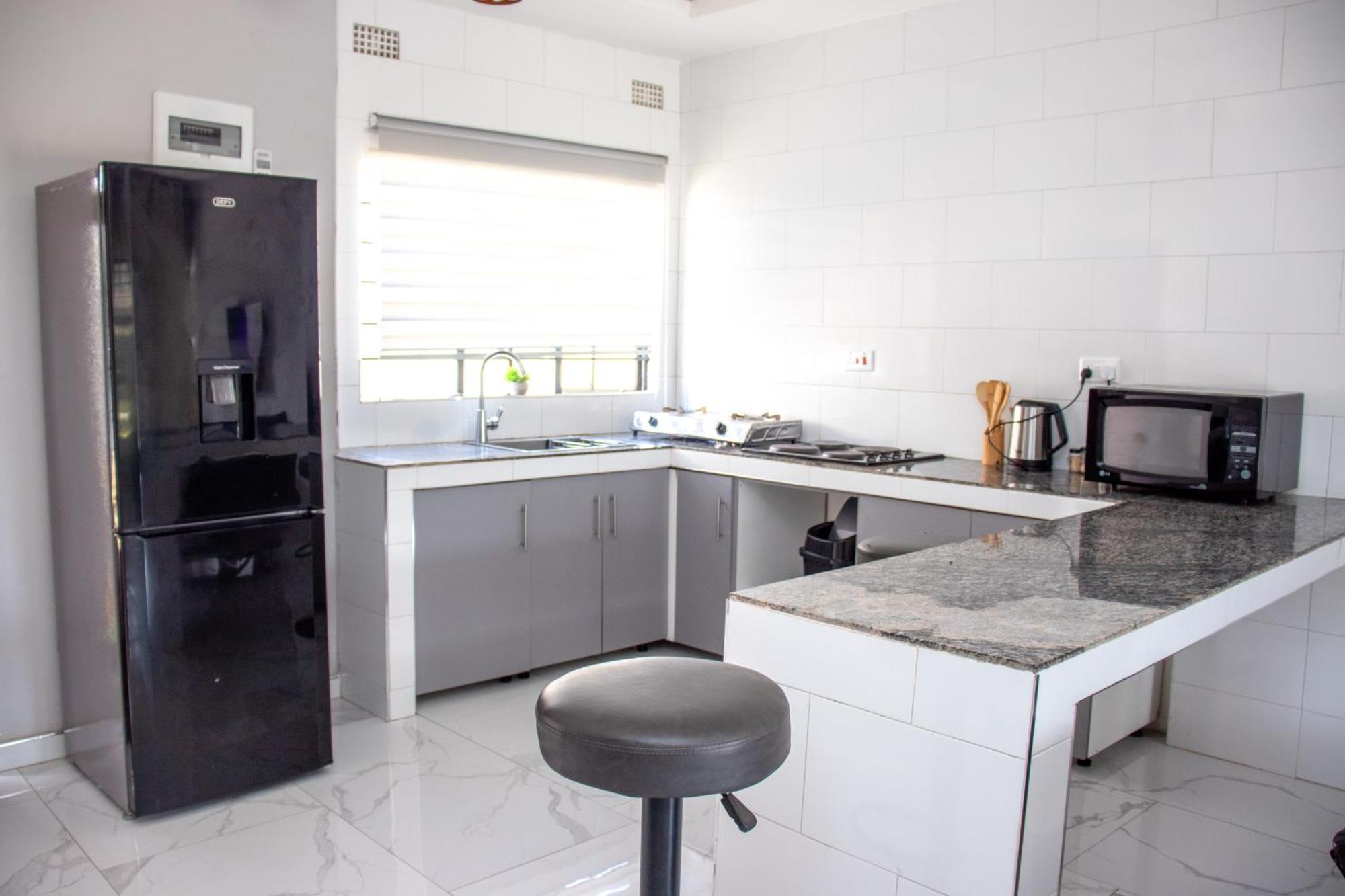 Lowin Suites-One-Bed Apartments Lusaka Ngoại thất bức ảnh